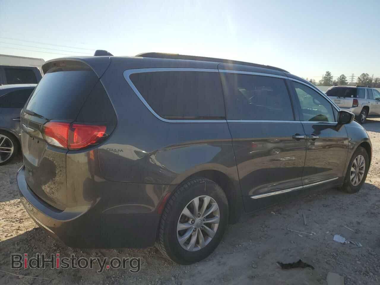 2017 CHRYSLER PACIFICA - VIN: 2C4RC1BG4HR554853 - Photo 3