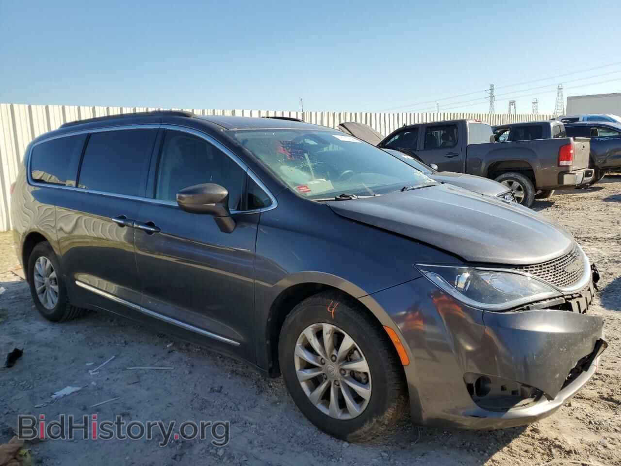 2017 CHRYSLER PACIFICA - VIN: 2C4RC1BG4HR554853 - Photo 4
