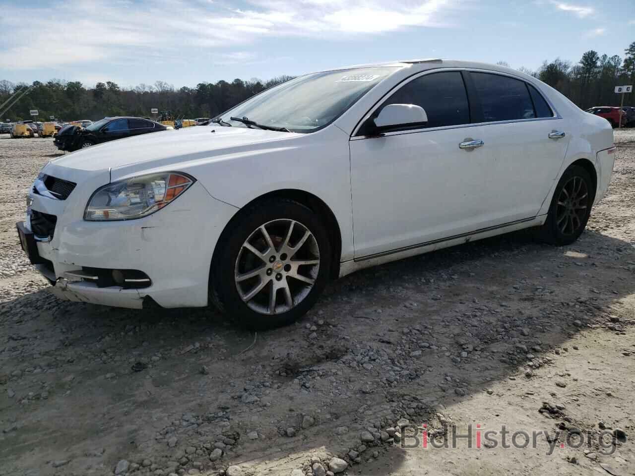 Photo 1G1ZE5EU4BF364366 - CHEVROLET MALIBU 2011