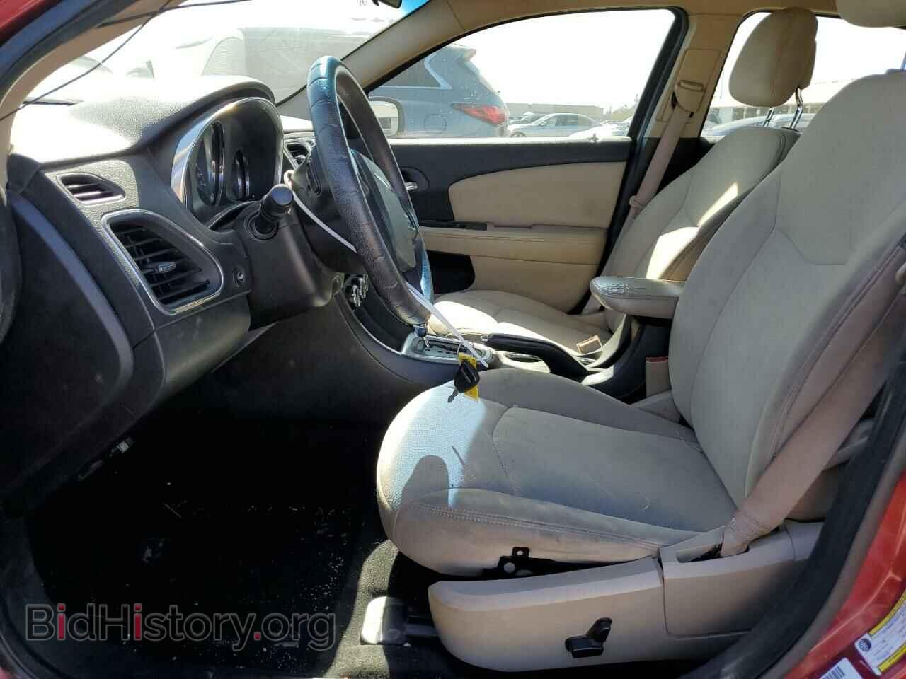 2012 CHRYSLER 200 - VIN: 1C3CCBAG2CN316572 - Фото 7