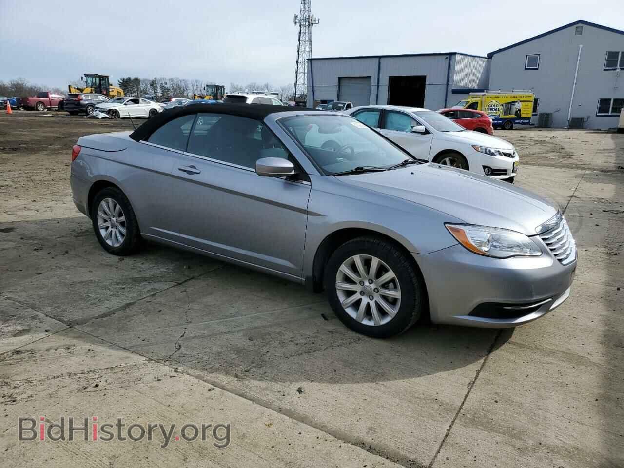 2013 CHRYSLER 200 - VIN: 1C3BCBEB2DN560038 - Фото 4