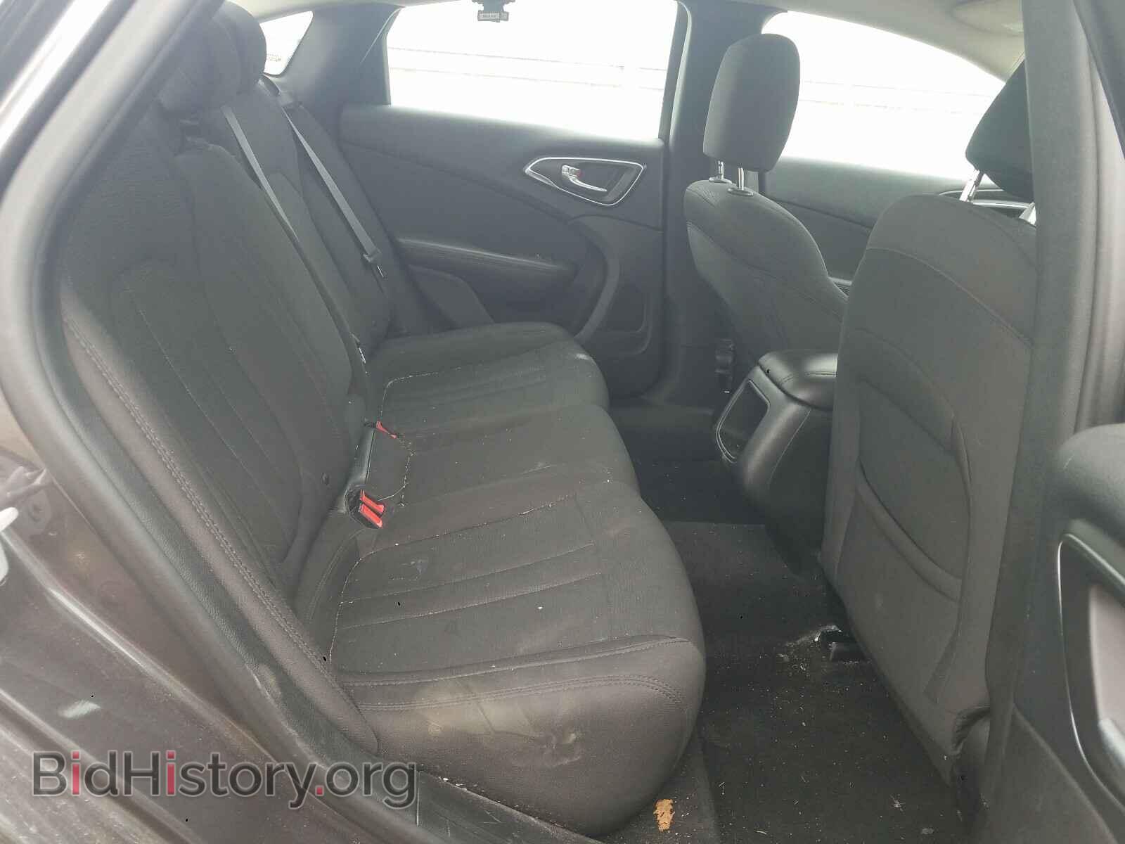 2016 CHRYSLER 200 - VIN: 1C3CCCFB3GN156131 - Фото 6