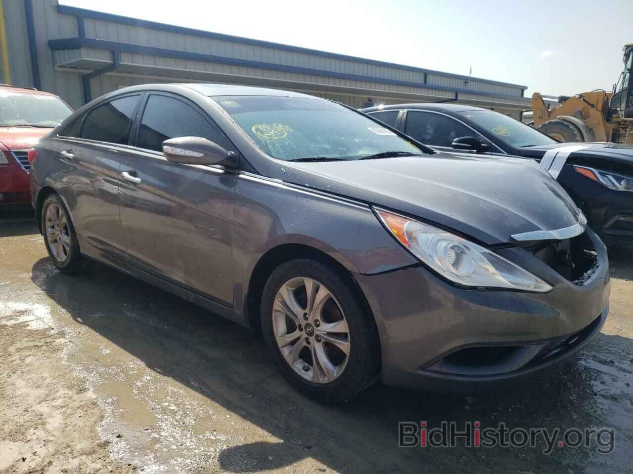 Photo 5NPEC4AC5BH266715 - HYUNDAI SONATA 2011