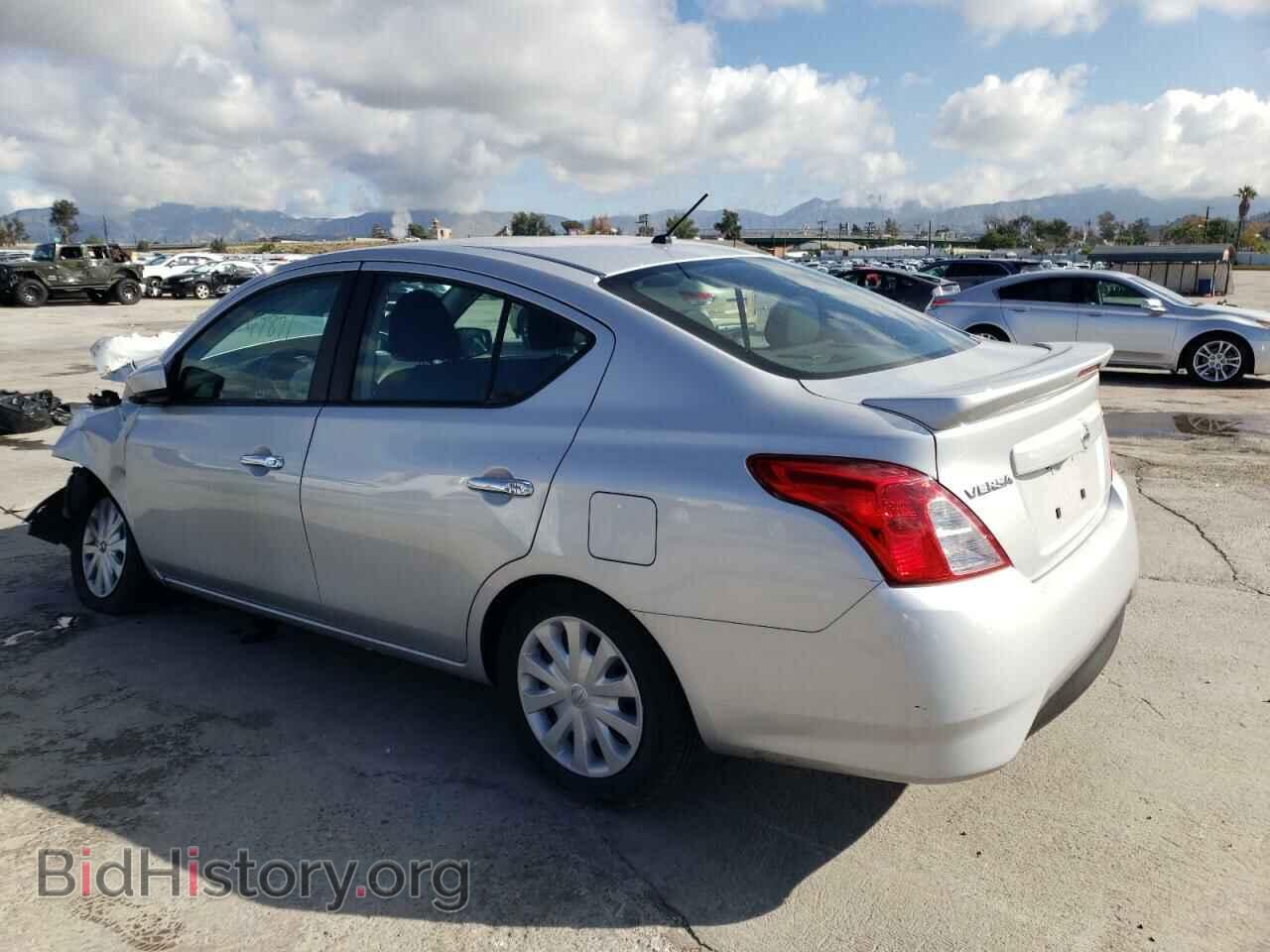 2019 NISSAN VERSA - VIN: 3N1CN7AP3KL822710 - Фото 3