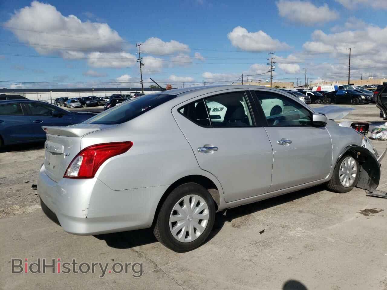 2019 NISSAN VERSA - VIN: 3N1CN7AP3KL822710 - Фото 4