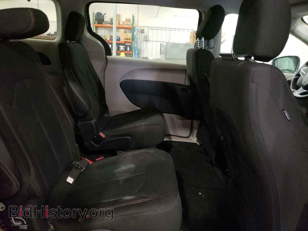 2017 CHRYSLER PACIFICA - VIN: 2C4RC1DG2HR588366 - Фото 11