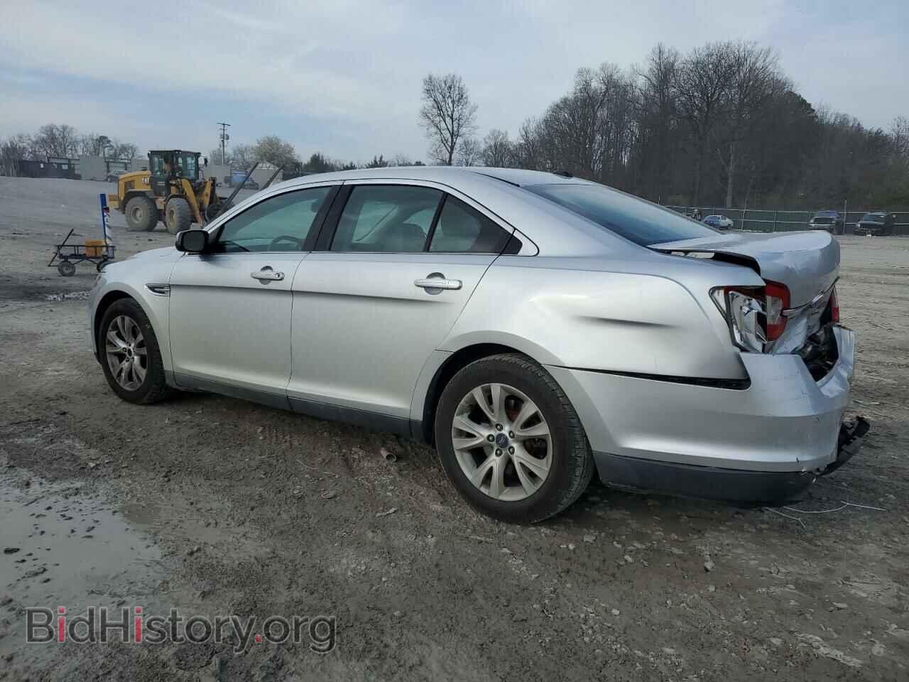 2011 FORD TAURUS - VIN: 1FAHP2EW6BG169351 - Фото 2