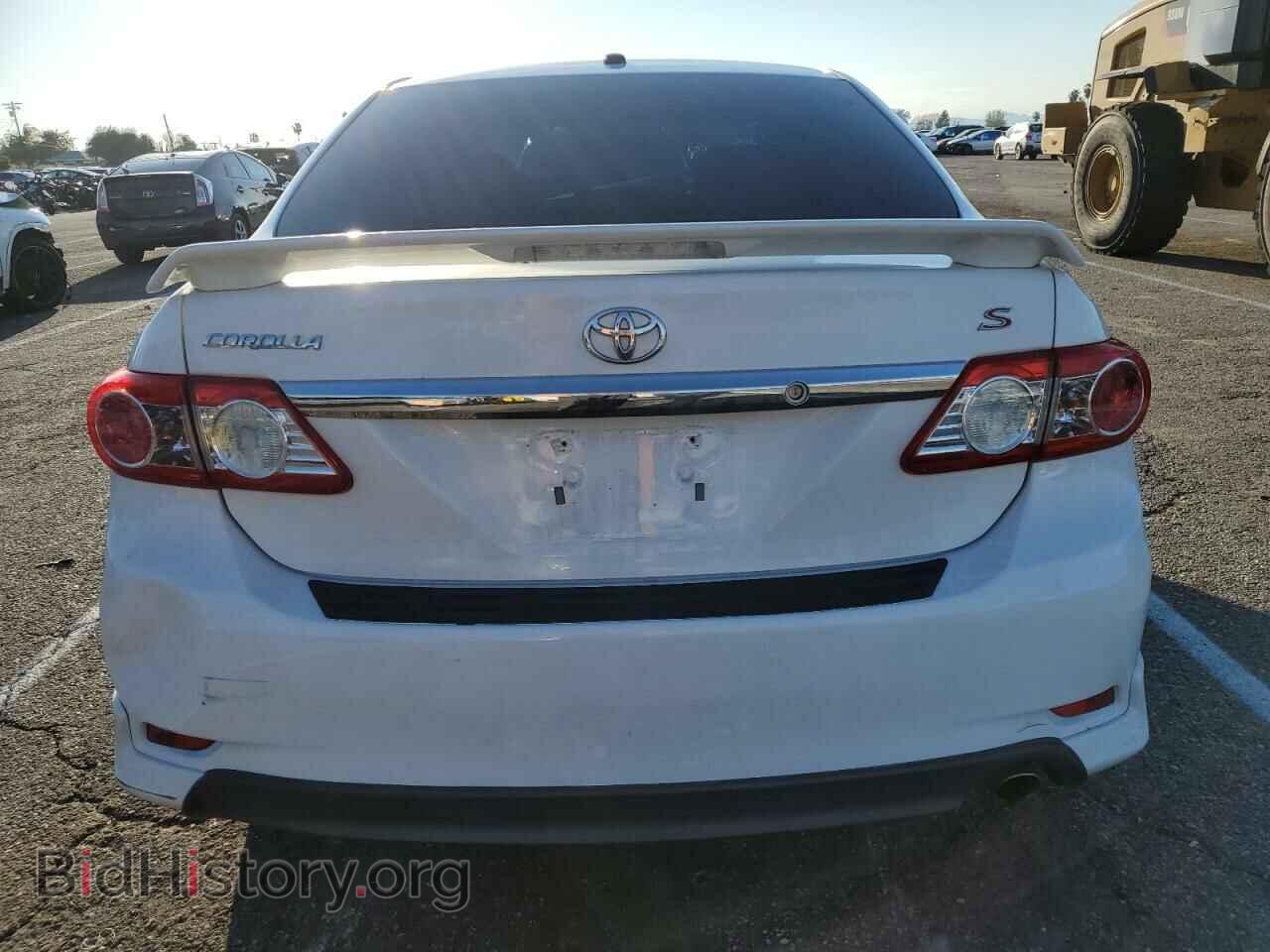 2011 TOYOTA COROLLA - VIN: 2T1BU4EE5BC695237 - Фото 6