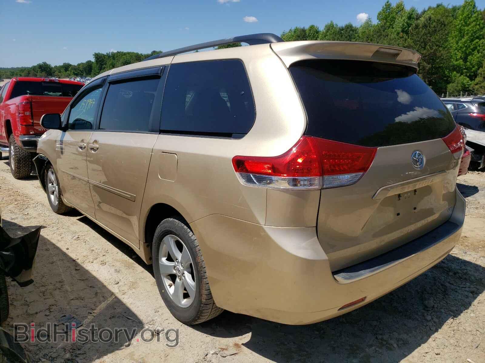 2012 TOYOTA SIENNA - VIN: 5TDKK3DC9CS229058 - Фото 3