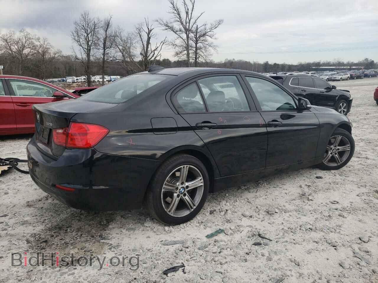 2013 BMW 3 SERIES - VIN: WBA3A5C5XDF359810 - Фото 3