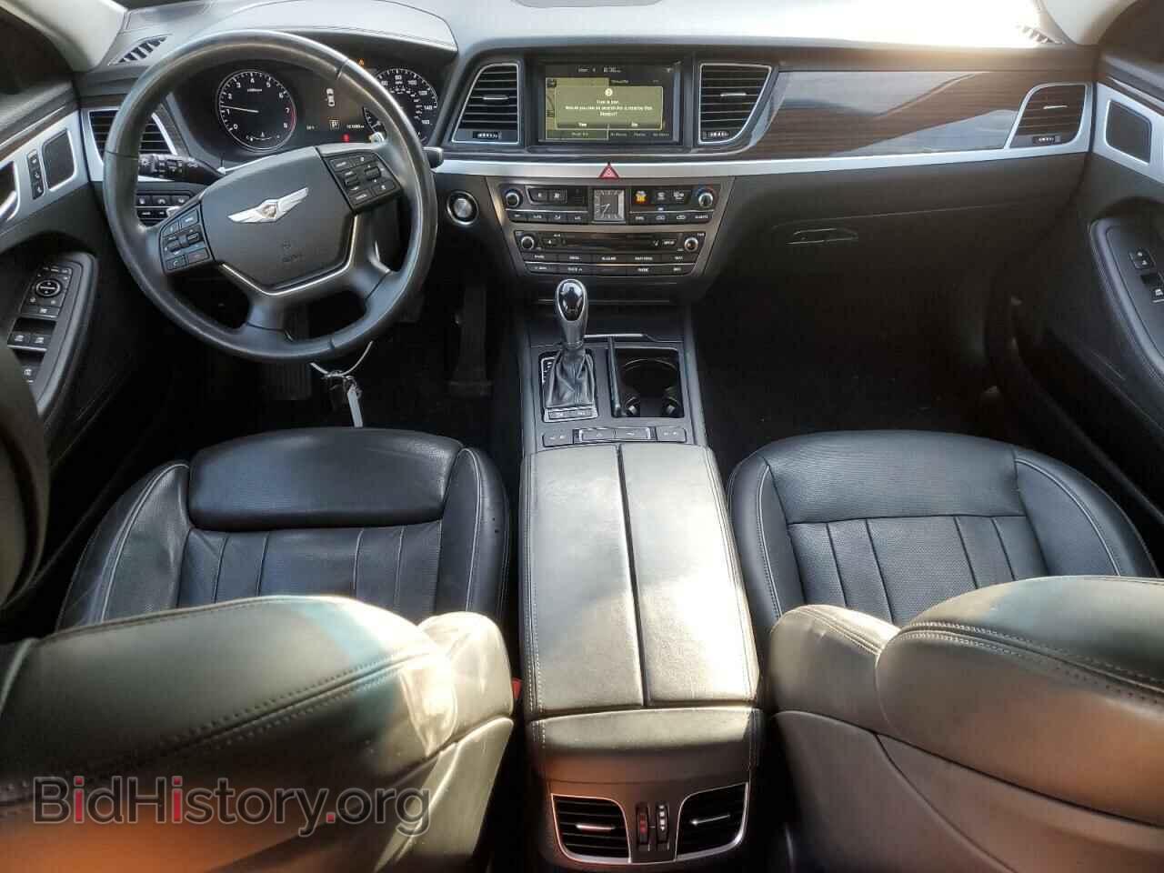 2016 HYUNDAI GENESIS - VIN: KMHGN4JEXGU112059 - Фото 8