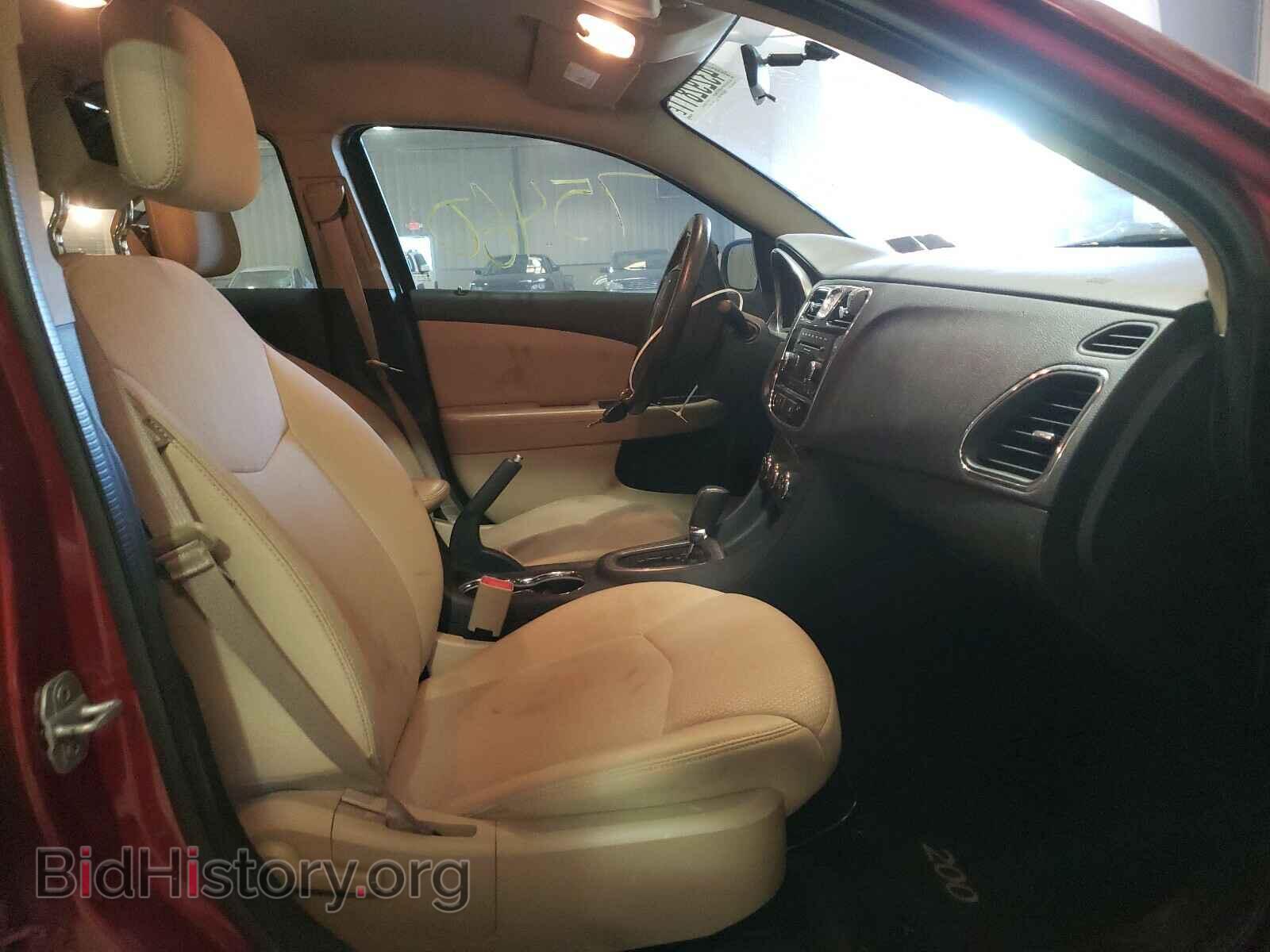2012 CHRYSLER 200 - VIN: 1C3CCBAB3CN207574 - Фото 5