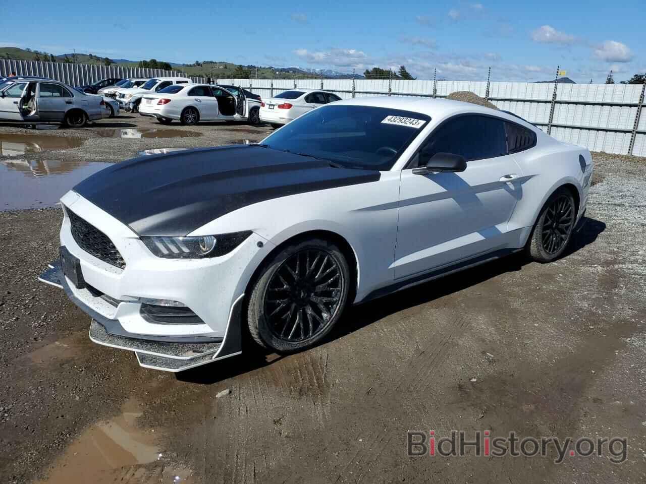 Photo 1FA6P8AM6H5210323 - FORD MUSTANG 2017