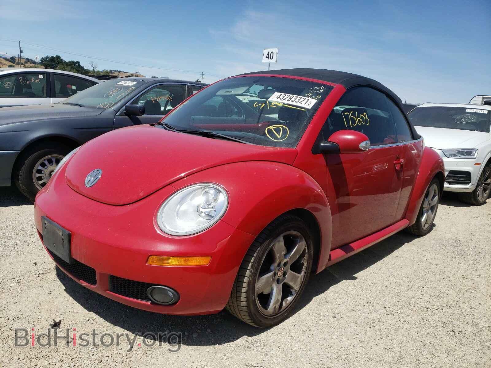 2006 VOLKSWAGEN BEETLE - VIN: 3VWSF31Y96M316531 - Фото 2