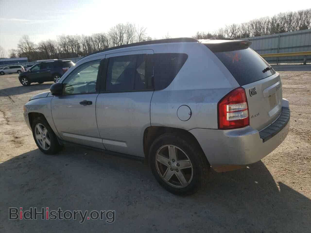 2007 JEEP COMPASS - VIN: 1J8FF47W47D429602 - Фото 2