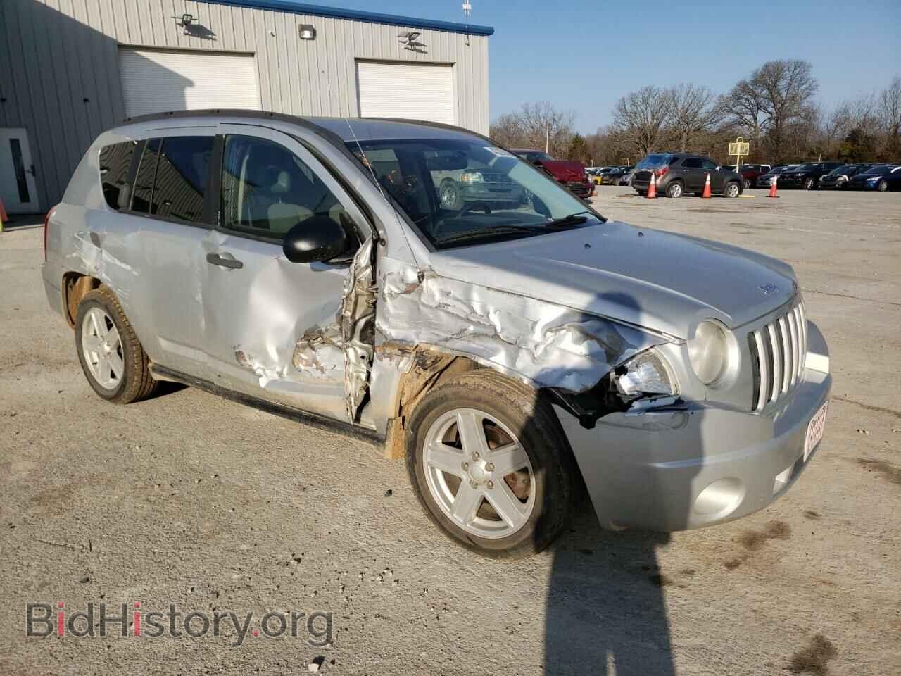 2007 JEEP COMPASS - VIN: 1J8FF47W47D429602 - Фото 4