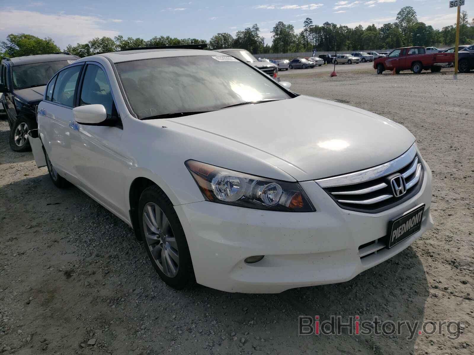 Фотография 1HGCP3F83CA034294 - HONDA ACCORD 2012