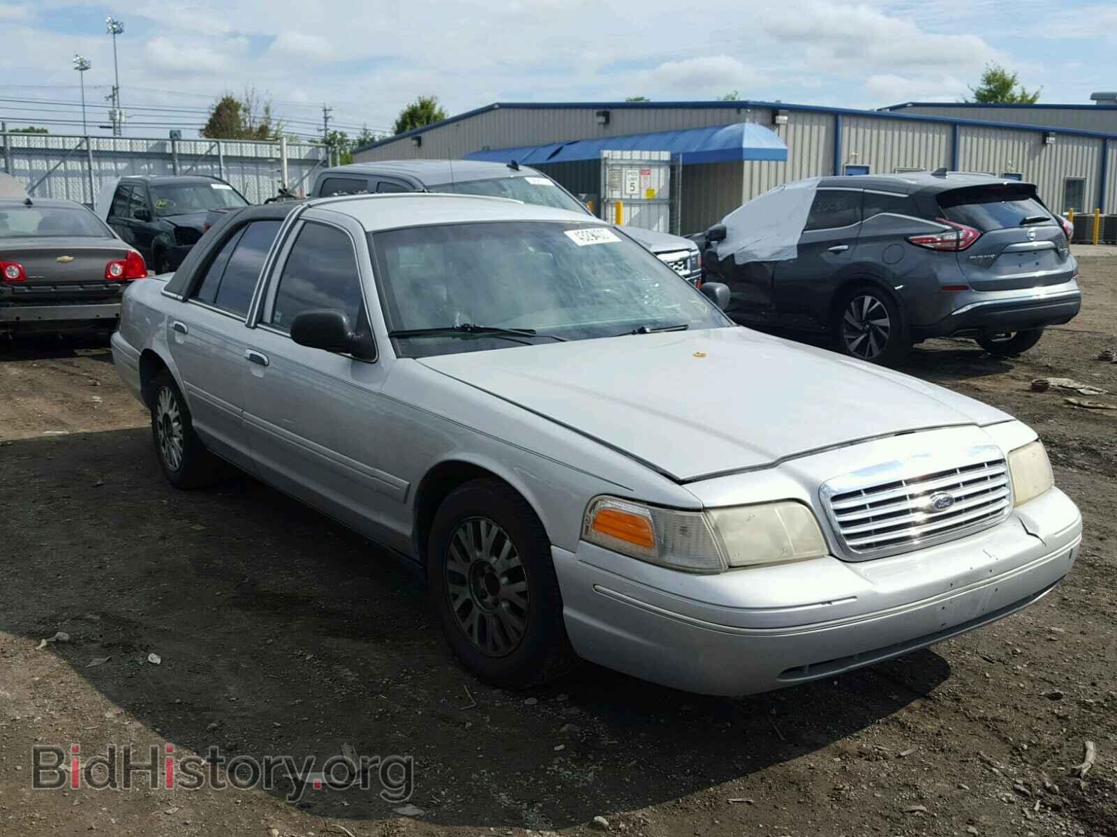 Фотография 2FAFP74W13X193199 - FORD CROWN VIC 2003
