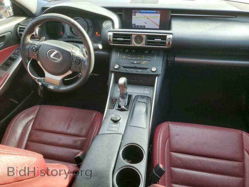 2015 Lexus IS (VIN JTHBE1D27F5015228) — photo 8 of 13