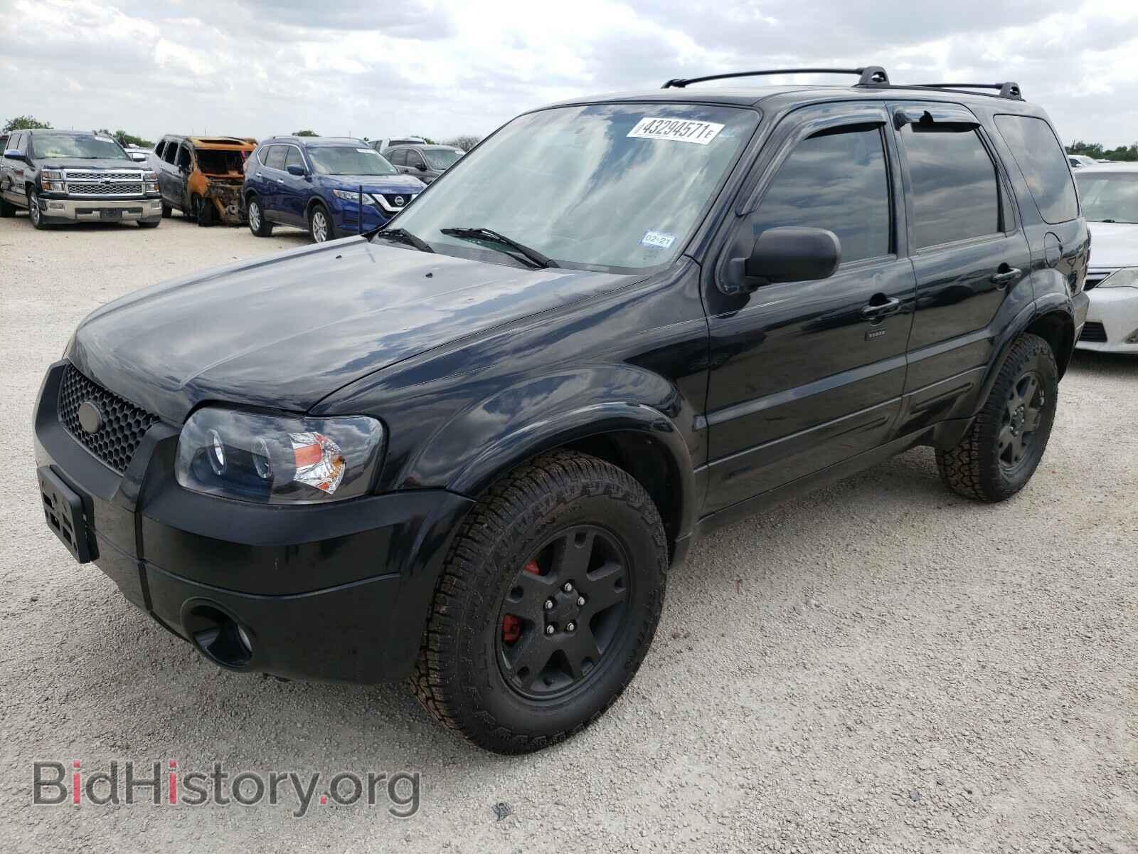 2007 FORD ESCAPE - VIN: 1FMCU04177KA13357 - Фото 2