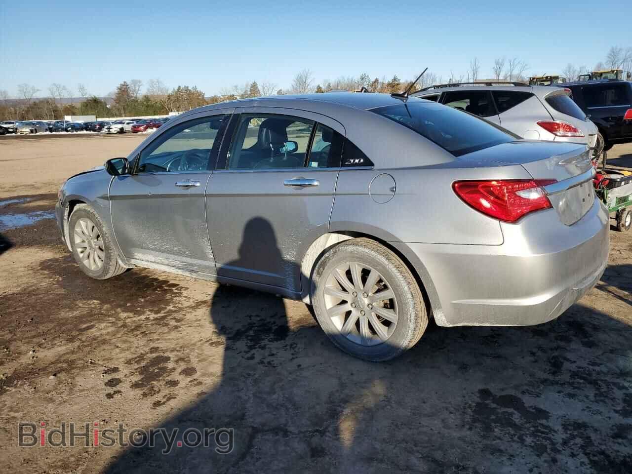 2013 CHRYSLER 200 - VIN: 1C3CCBCG7DN683711 - Фото 2