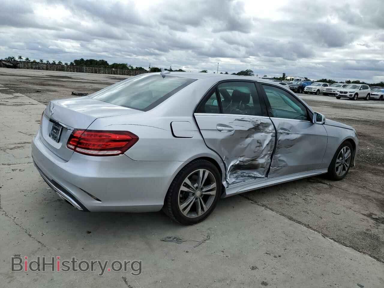 2015 MERCEDES-BENZ E-CLASS - VIN: WDDHF5KB5FB104872 - Фото 3
