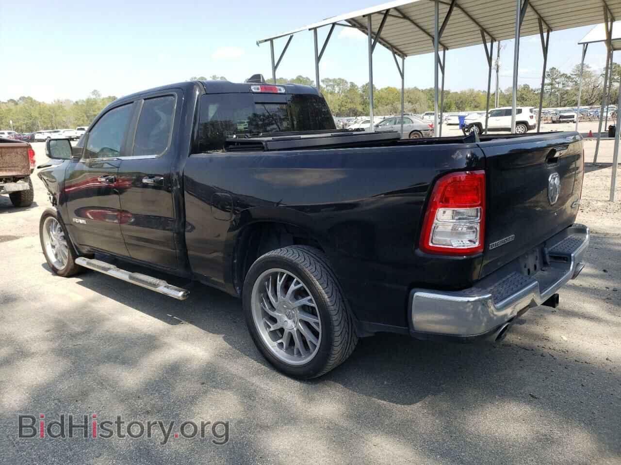 2019 RAM 1500 - VIN: 1C6SRFBTXKN831219 - Фото 2