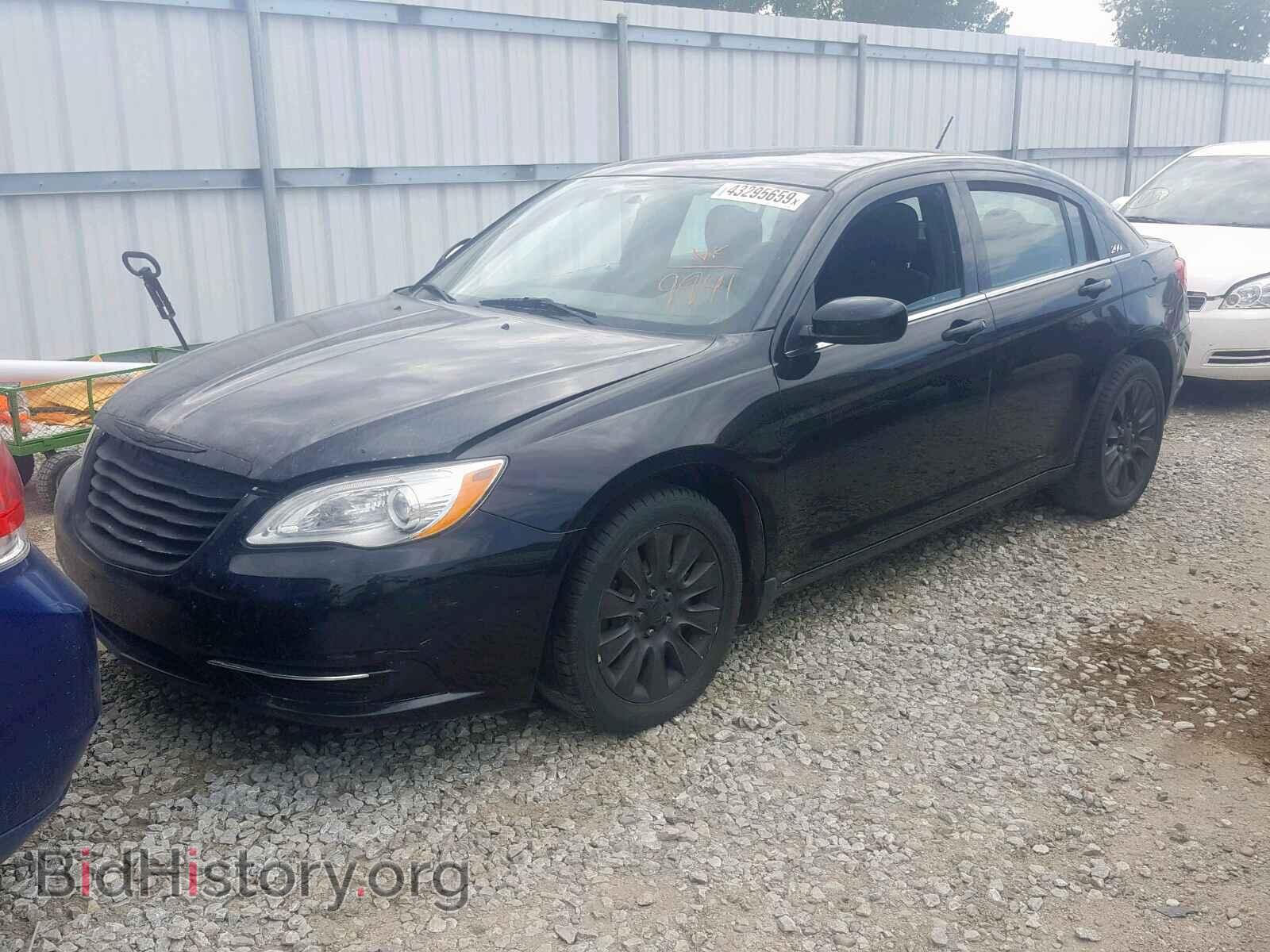 2012 CHRYSLER 200 - VIN: 1C3CCBAB5CN319941 - Фото 2