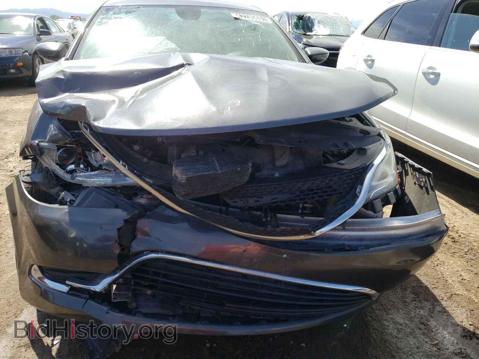 2016 CHRYSLER 200 - VIN: 1C3CCCAB8GN128025 - Фото 9