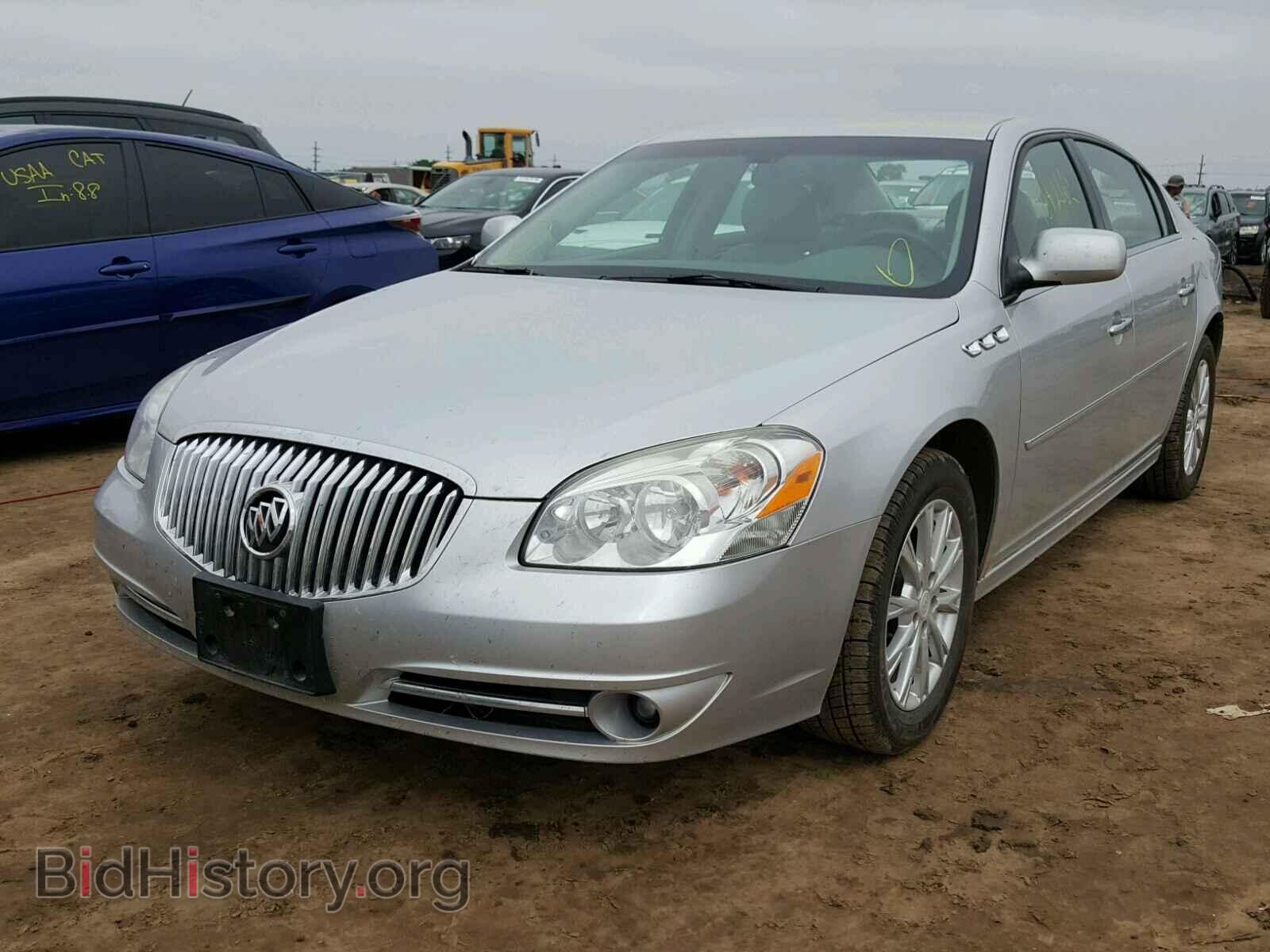2011 BUICK LUCERNE - VIN: 1G4HC5EM4BU134813 - Фото 2