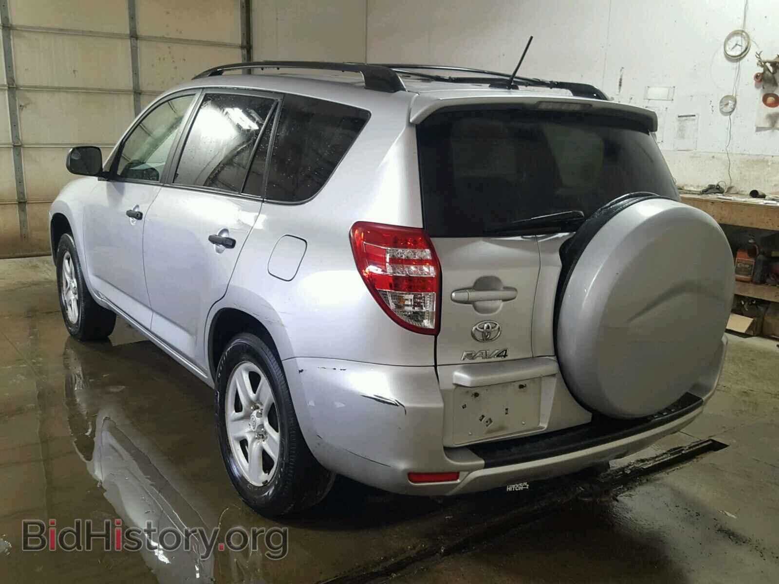 2011 TOYOTA RAV4 - VIN: 2T3BF4DVXBW090549 - Фото 3