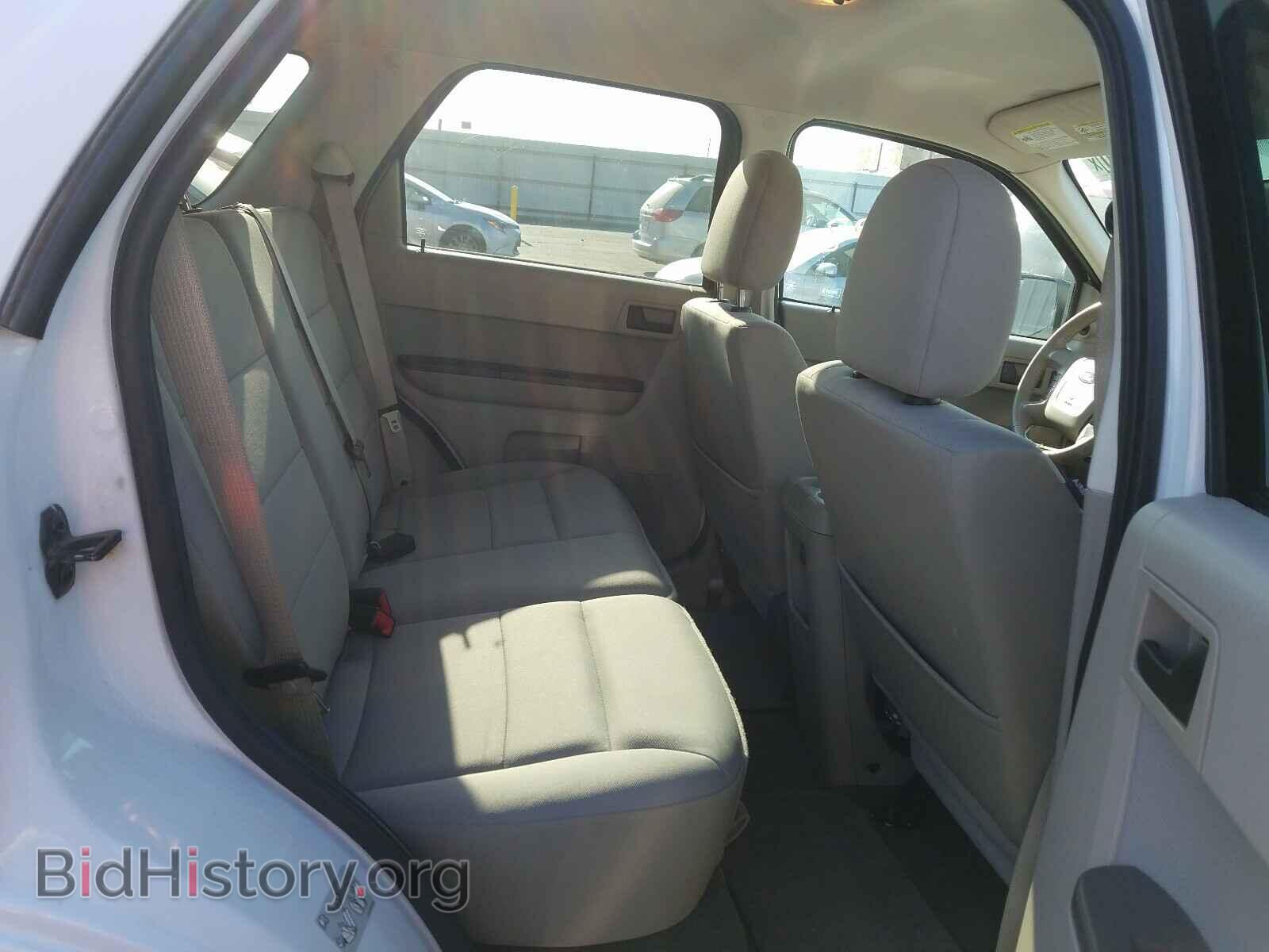 2011 FORD ESCAPE - VIN: 1FMCU5K35BKB48783 - Фото 6