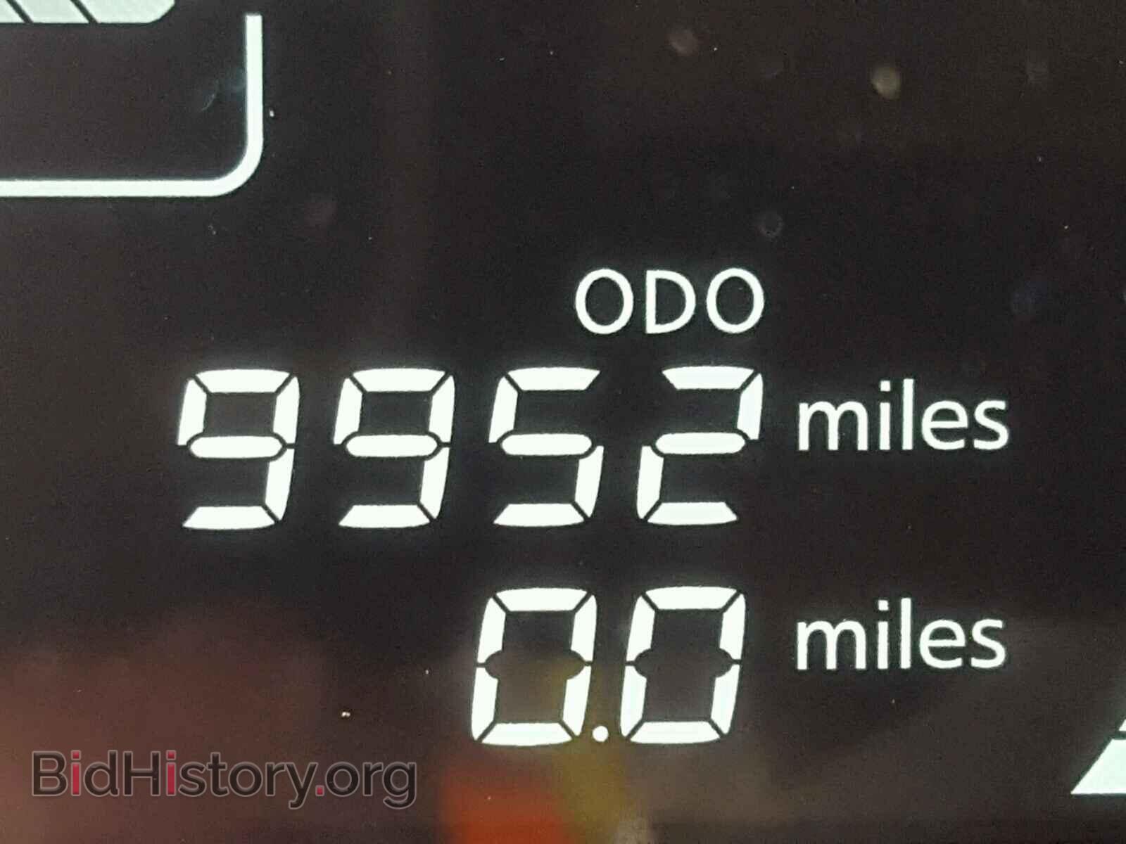 2017 NISSAN VERSA - VIN: 3N1CE2CP7HL361715 - Photo 8
