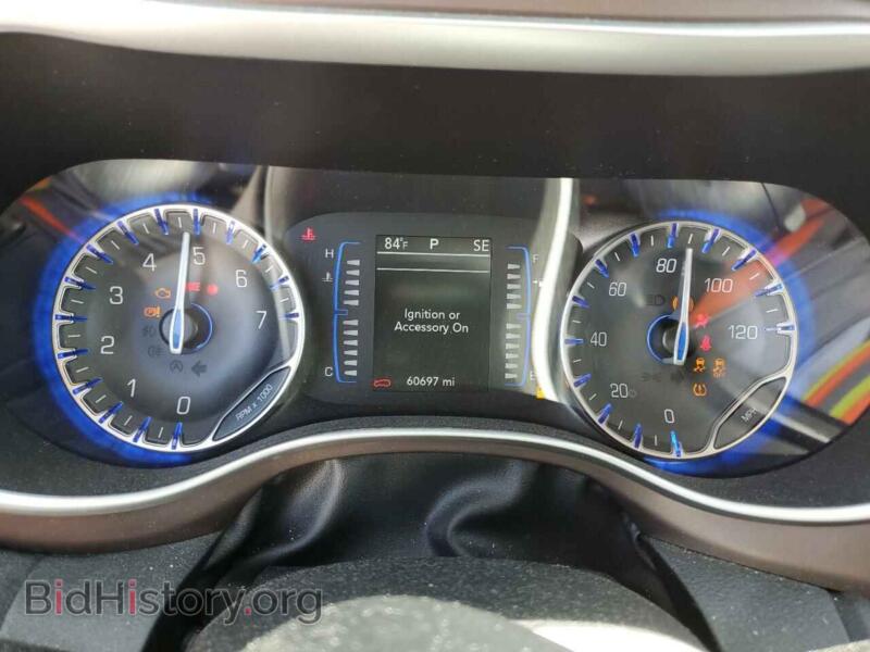 2019 Chrysler PACIFICA (VIN 2C4RC1FG0KR505540) — фото 9 из 13