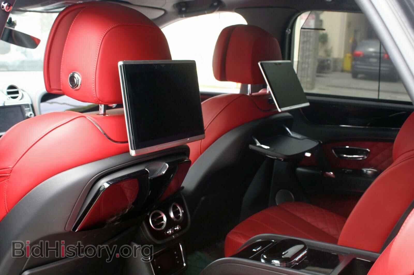 2017 BENTLEY BENTAYGA - VIN: SJAAC2ZV1HC014765 - Фото 6