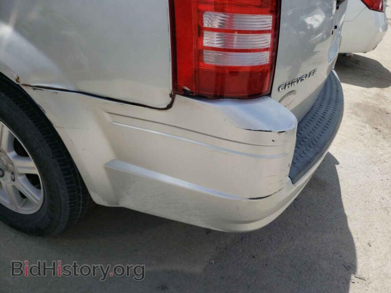 2009 Chrysler MINIVAN (VIN 2A8HR541X9R529279) — photo 9 of 10
