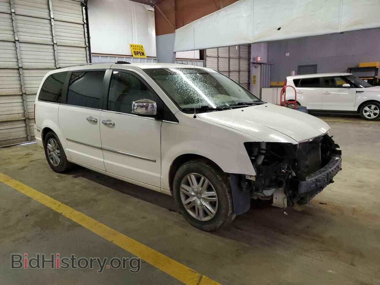 2008 CHRYSLER MINIVAN - VIN: 2A8HR64X28R827074 - Фото 4