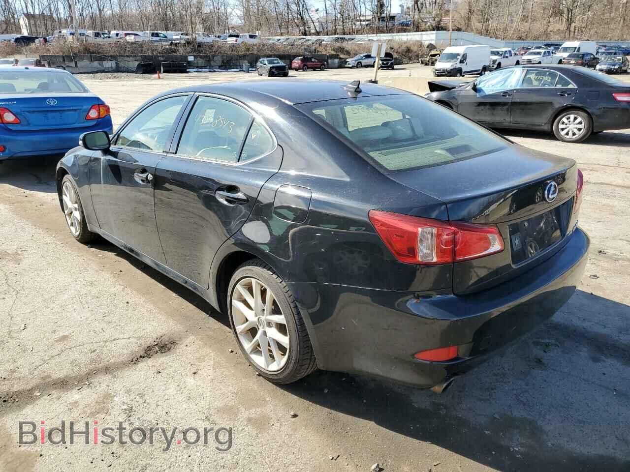 2011 LEXUS IS - VIN: JTHCF5C29B5045996 - Photo 2
