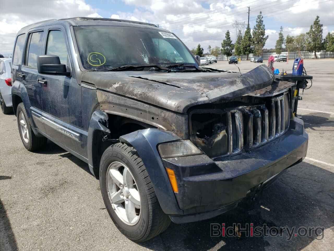 Photo 1J8GP58K08W240681 - JEEP LIBERTY 2008