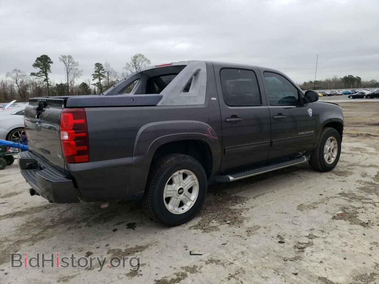 2010 CHEVROLET AVALANCHE - VIN: 3GNVKFE02AG155343 - Фото 3