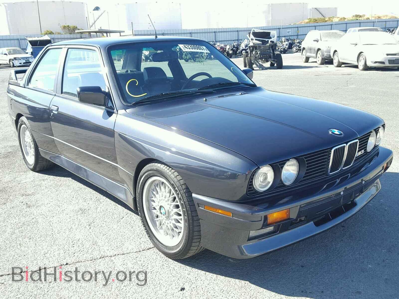 Фотография WBSAK0311LAE33498 - BMW M3 1990
