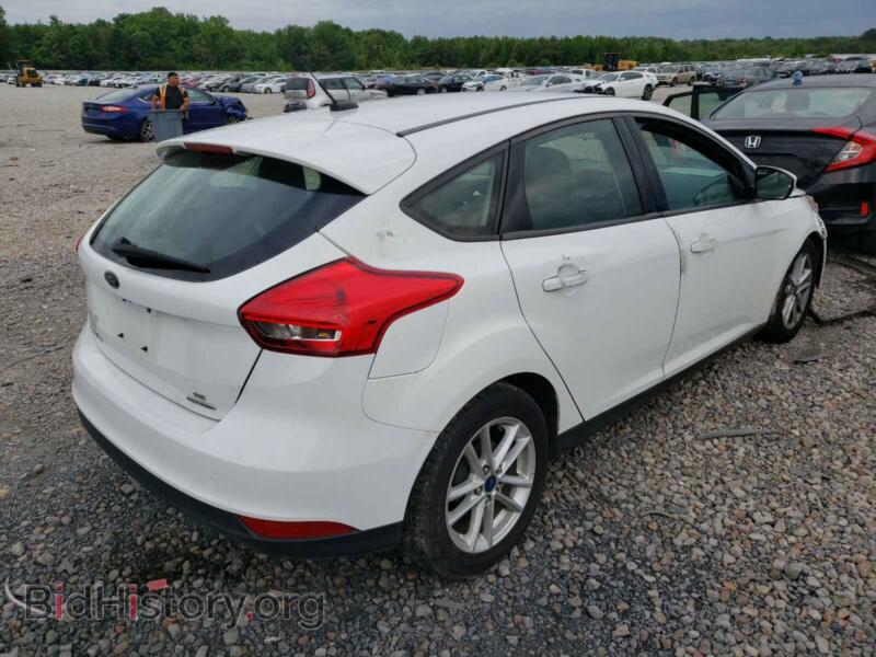 2016 Ford FOCUS (VIN 1FADP3K29GL374716) — photo 4 of 10