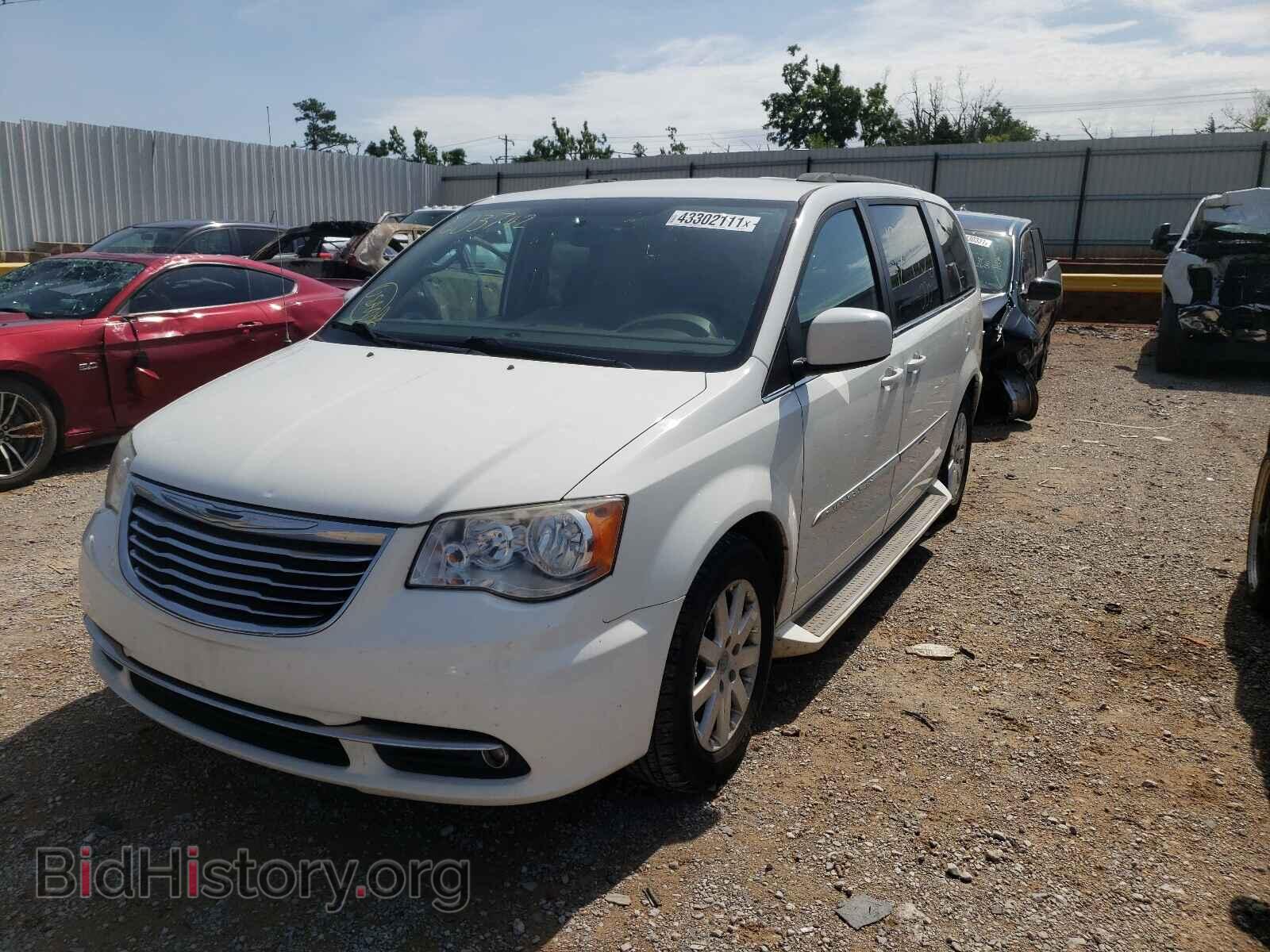 2013 CHRYSLER MINIVAN - VIN: 2C4RC1BG8DR603742 - Фото 2