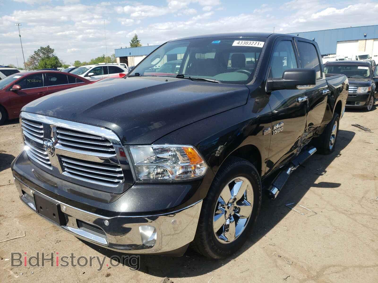 2017 RAM 1500 - VIN: 1C6RR7LT6HS783263 - Photo 2