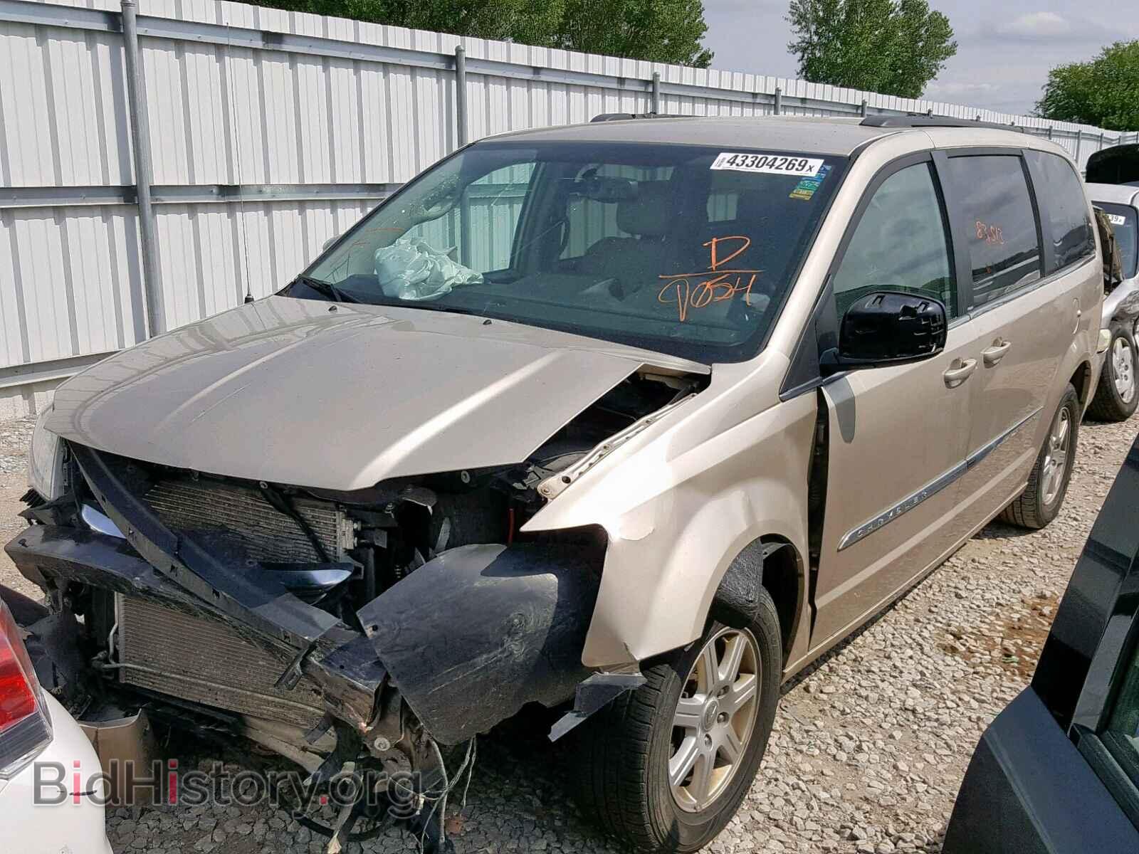2013 CHRYSLER TOWN & COU - VIN: 2C4RC1BG5DR519054 - Фото 2
