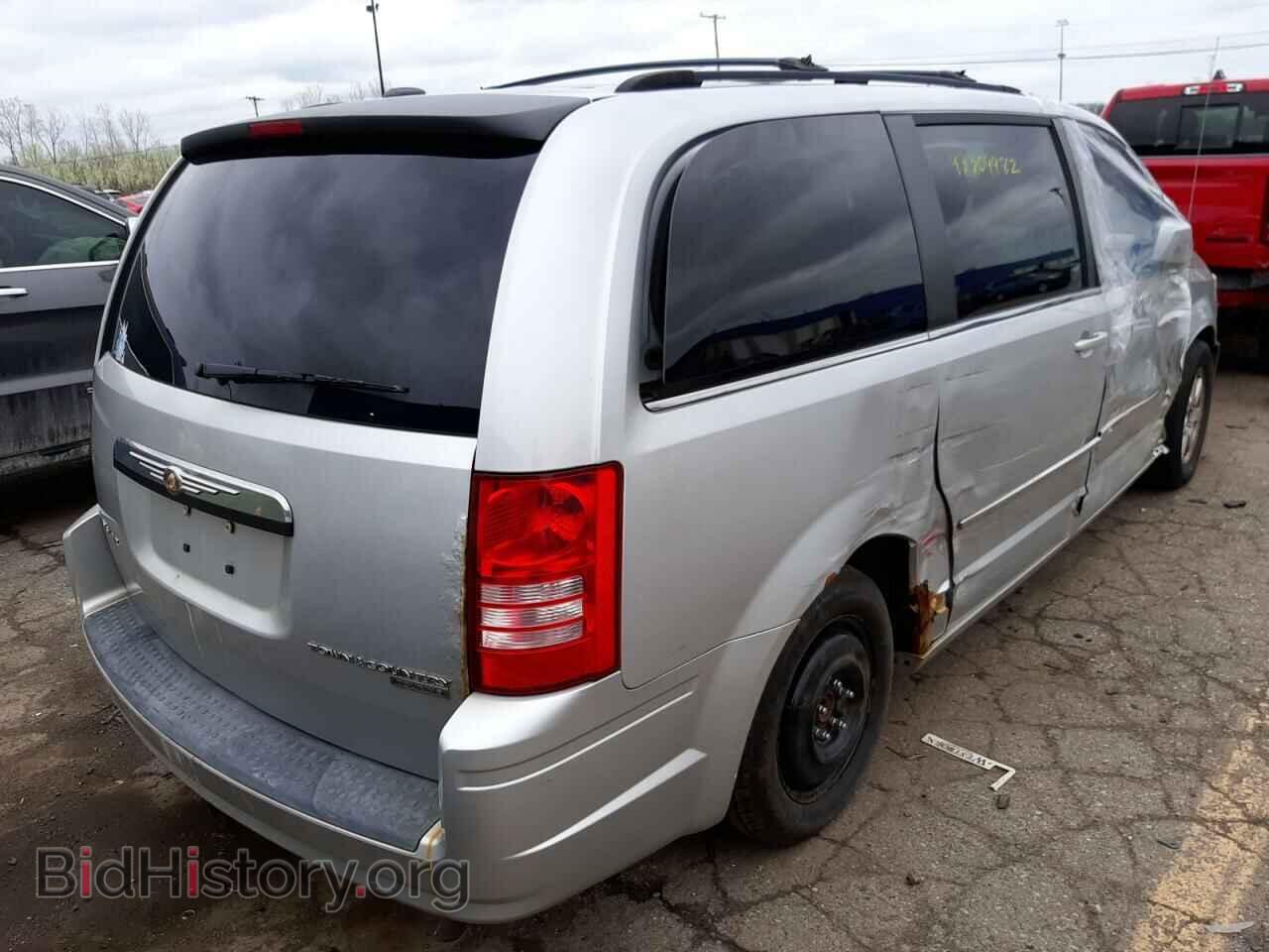 2009 CHRYSLER MINIVAN - VIN: 2A8HR54199R522050 - Фото 4