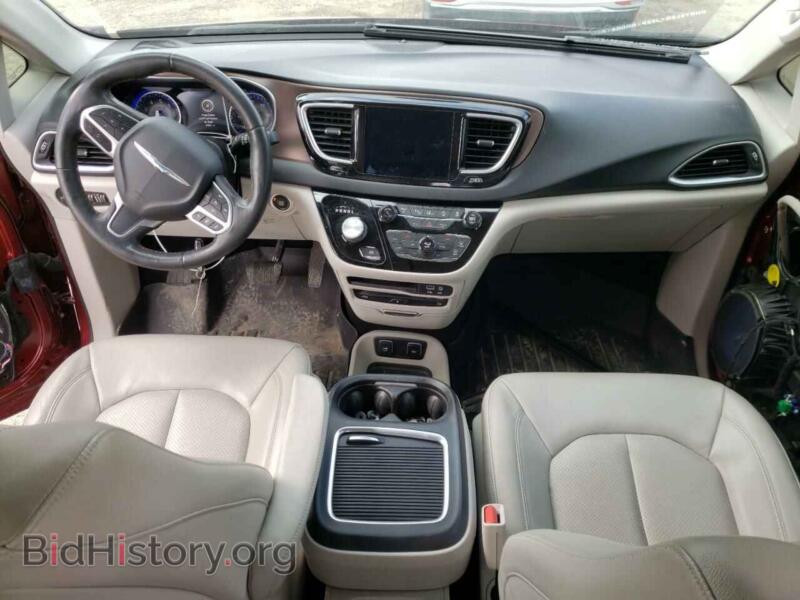 2019 Chrysler PACIFICA (VIN 2C4RC1EG4KR588049) — фото 8 из 14