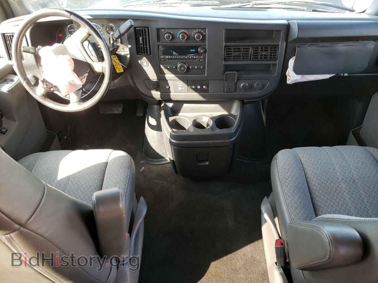2017 CHEVROLET EXPRESS - VIN: 1GAZGPFF5H1271304 - Фото 8