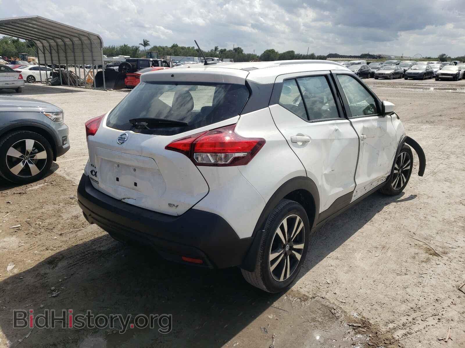 2019 NISSAN KICKS - VIN: 3N1CP5CU3KL524126 - Фото 4