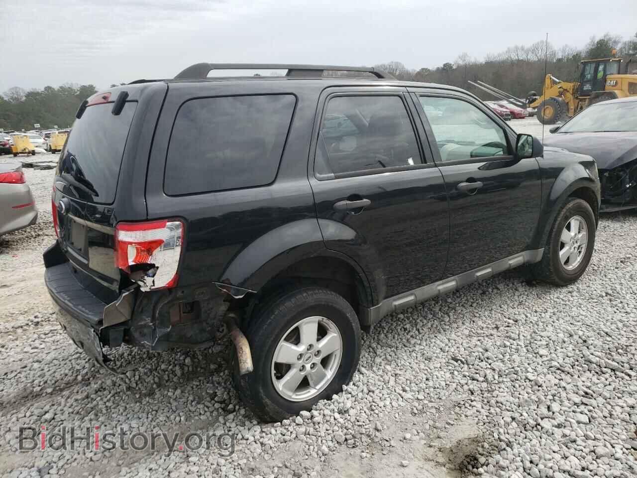 2011 FORD ESCAPE - VIN: 1FMCU0D73BKA52556 - Фото 3